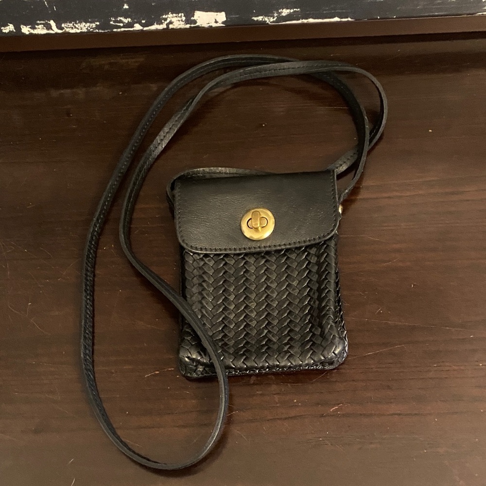 Authentic ROOTS Vintage Black Woven Crossbody Bag